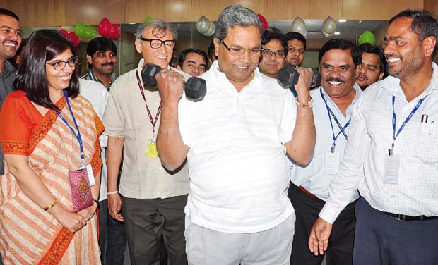 Chief Minister Siddaramaiah at the inauguration of a gym at Karnataka Bhavan in New Delhi on Friday (Photo: KPN) Chief Minister Siddaramaiah at the inauguration of a gym at Karnataka Bhavan in New Delhi on Friday (Photo: KPN)